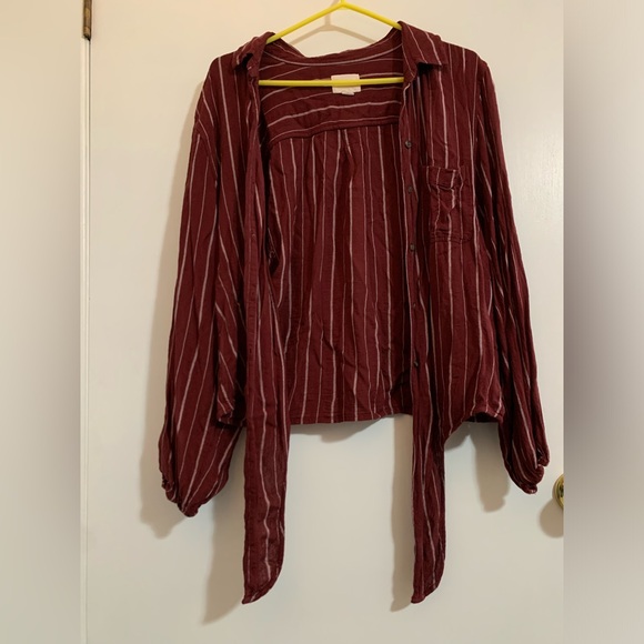 Red blouse - Picture 1 of 1